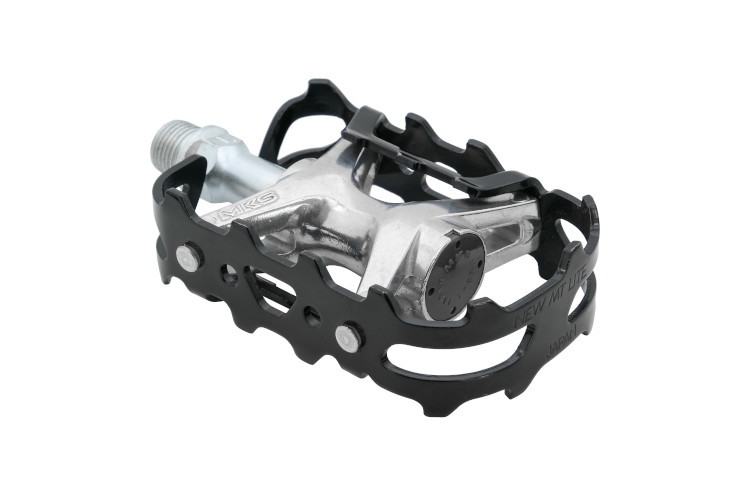 HT ME03T 使用回数数回 超軽量MTBフラットペダル 塗装剥げ有 HTペダル入荷のご案内 – MTBプロショップ BACKYARD GARAGE HOUSE