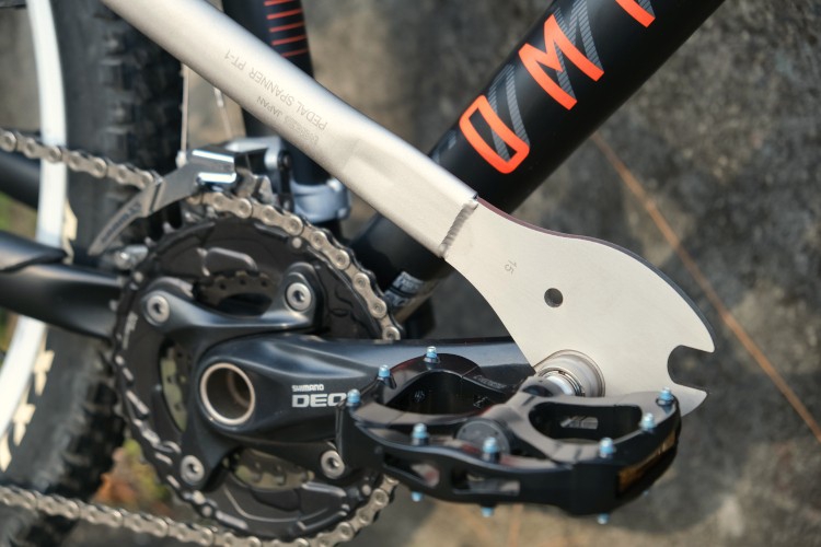 PEDAL SPANNER PT-1 | 自転車ペダルの三ヶ島製作所